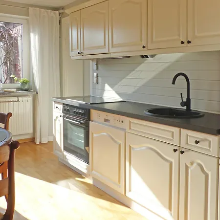 Apartman Antikhuus
